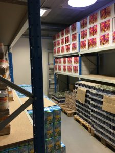 Januari 2016: Rotaract Ieper-Poperinge helpt voedselbank